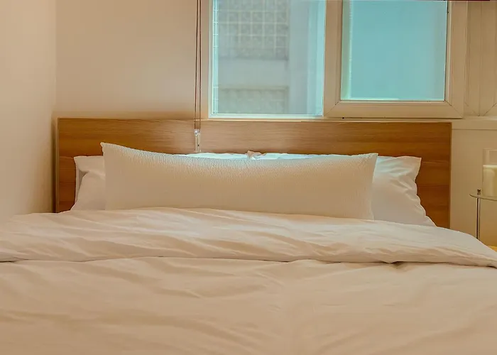 5-minute Walk To Cheongdam Station,close To Gangnam And Coex, Accommodates 5 People,20 Minutes To Itaewon ソウル特別市