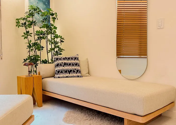 5-minute Walk To Cheongdam Station,close To Gangnam And Coex, Accommodates 5 People,20 Minutes To Itaewon ソウル特別市